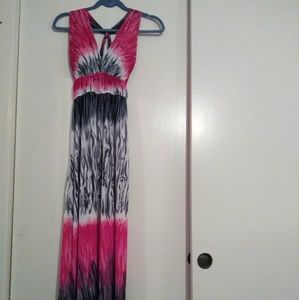 Beautifui dress, never worn